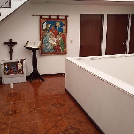 Habitacion Con Bano Privado Cerca Al Aeropuerto Богота Екстер'єр фото